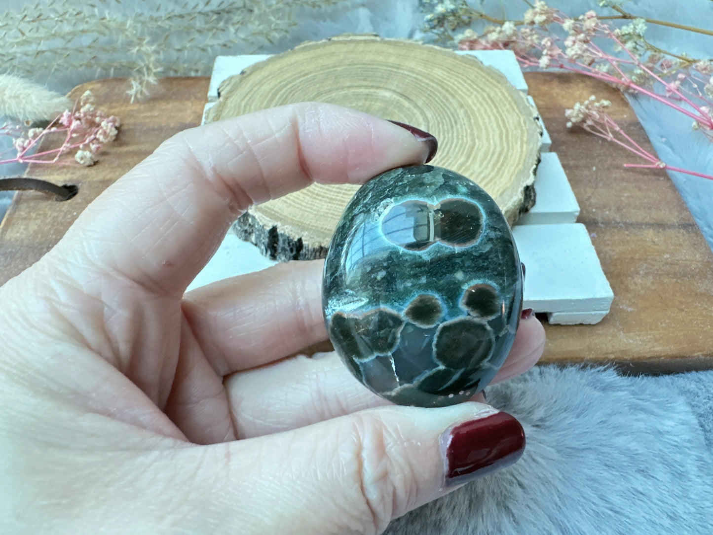 Small Ocean Jasper Palm Stone