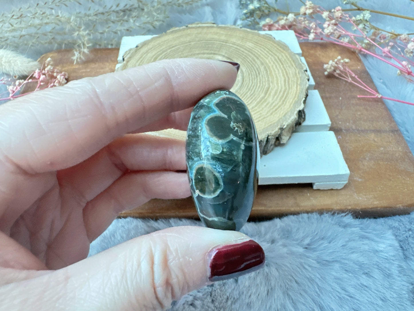 Small Ocean Jasper Palm Stone