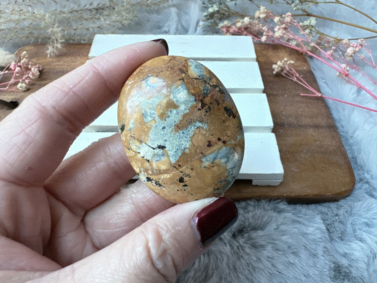 Small Maligano Jasper Palm Stone