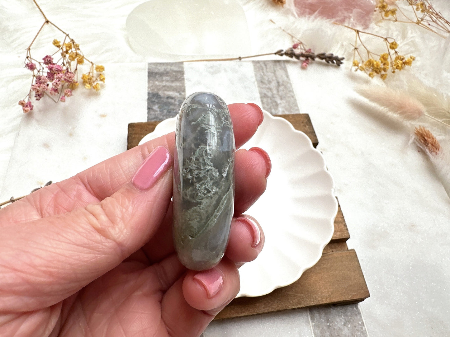 Small Moss Agate Palm Stone